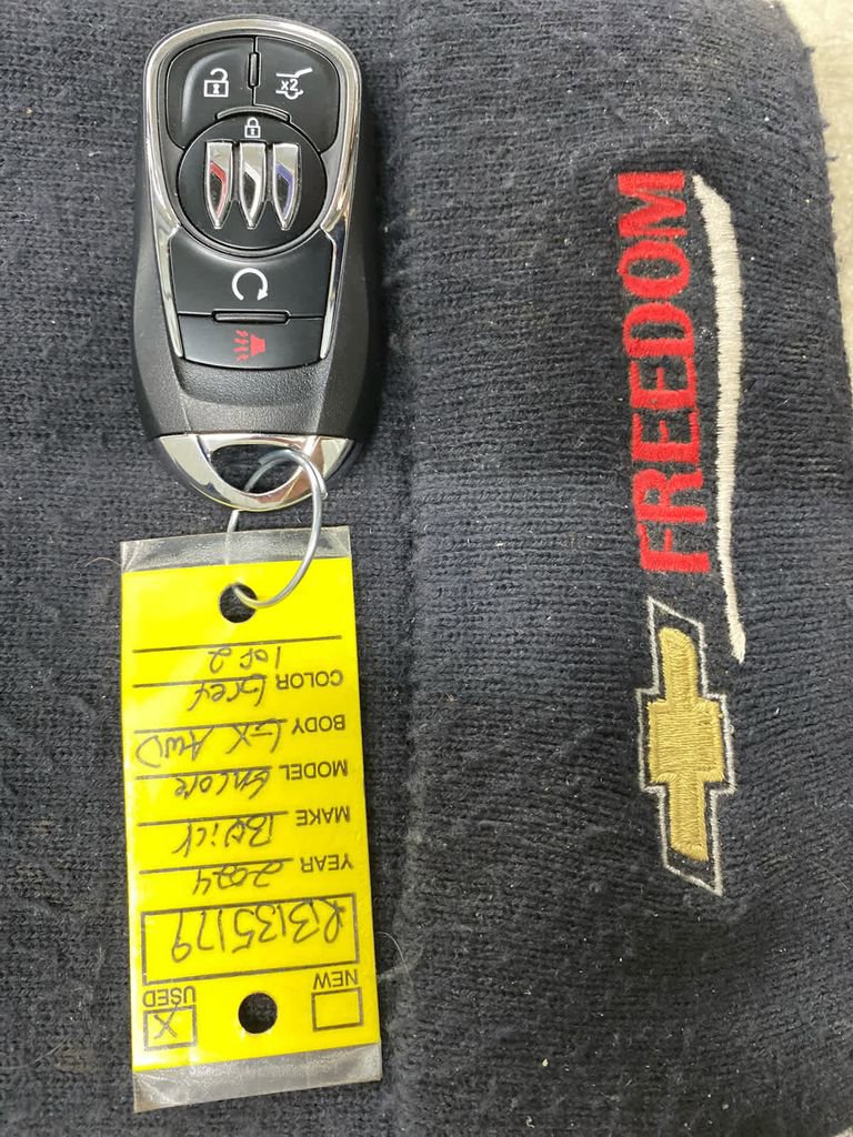 Used 2024 Buick Encore GX Avenir image 29