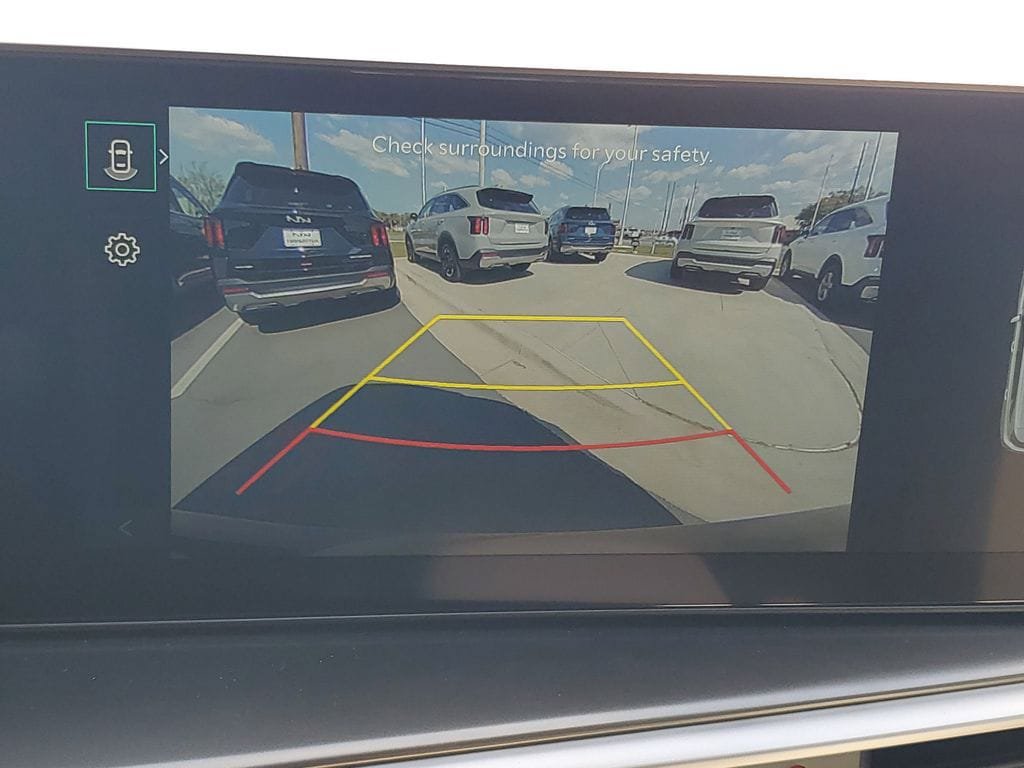 New 2026 Kia Sorento S w/ S Panoramic Sunroof Package FWD image 17