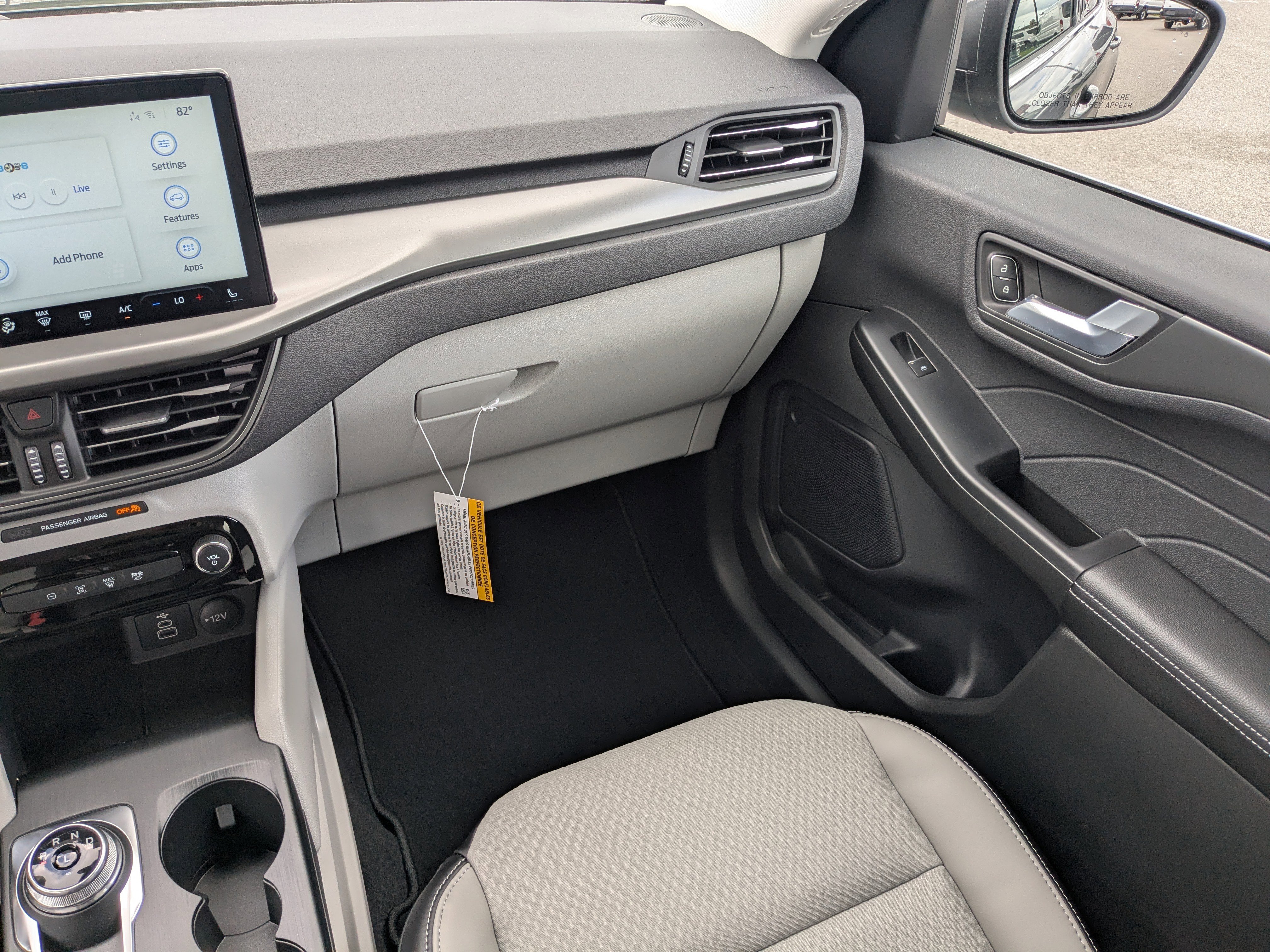 New 2025 Ford Escape SE image 19