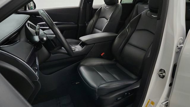 Certified 2023 Cadillac XT4 Luxury w/ Cold Weather Package image 12