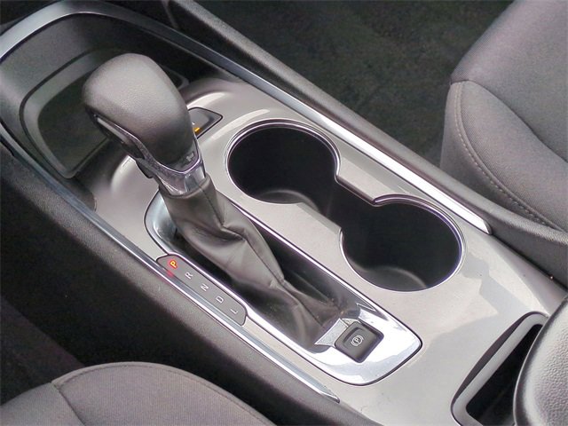 Used 2022 Chevrolet Malibu LT image 16