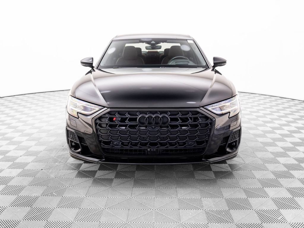 Used 2022 Audi S8 image 9