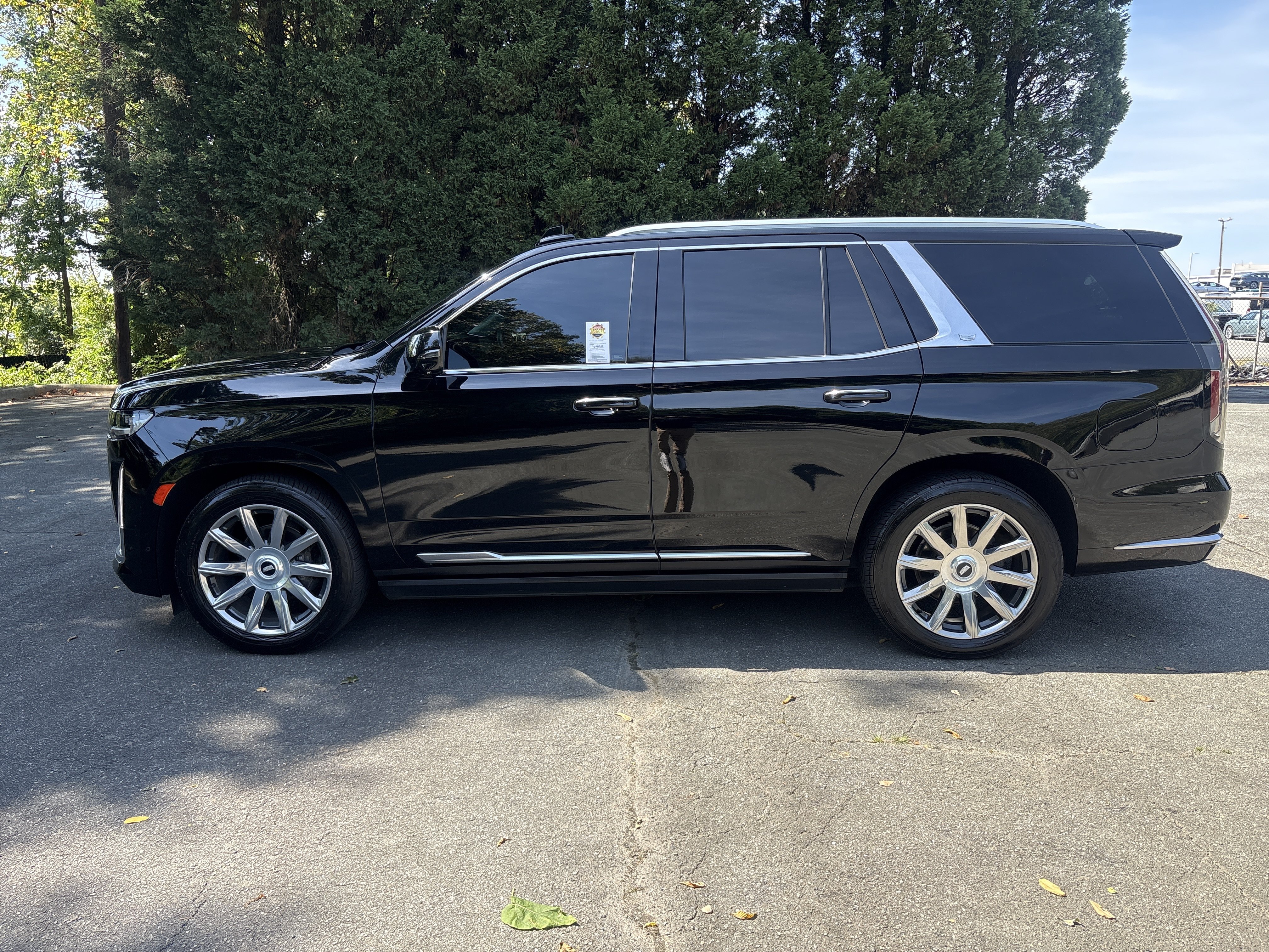 Used 2023 Cadillac Escalade Premium Luxury Platinum w/ LPO, Floor Liner Package AWD/4WD image 7