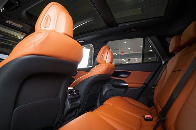 New 2026 Mercedes-Benz GLC 300 4MATIC image 12