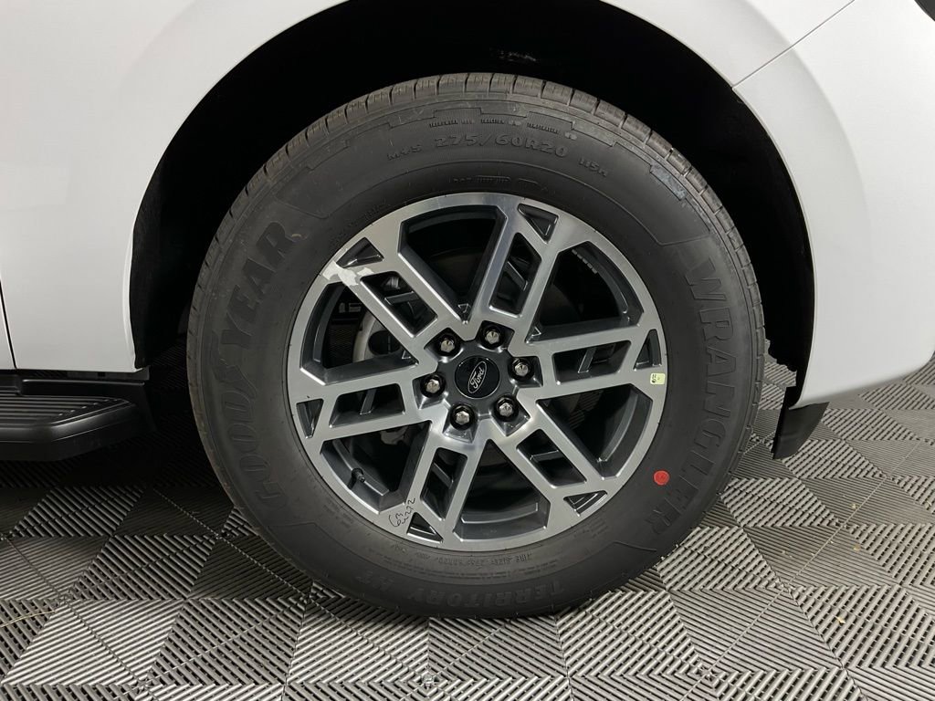 New 2026 Ford Expedition Max Active image 10