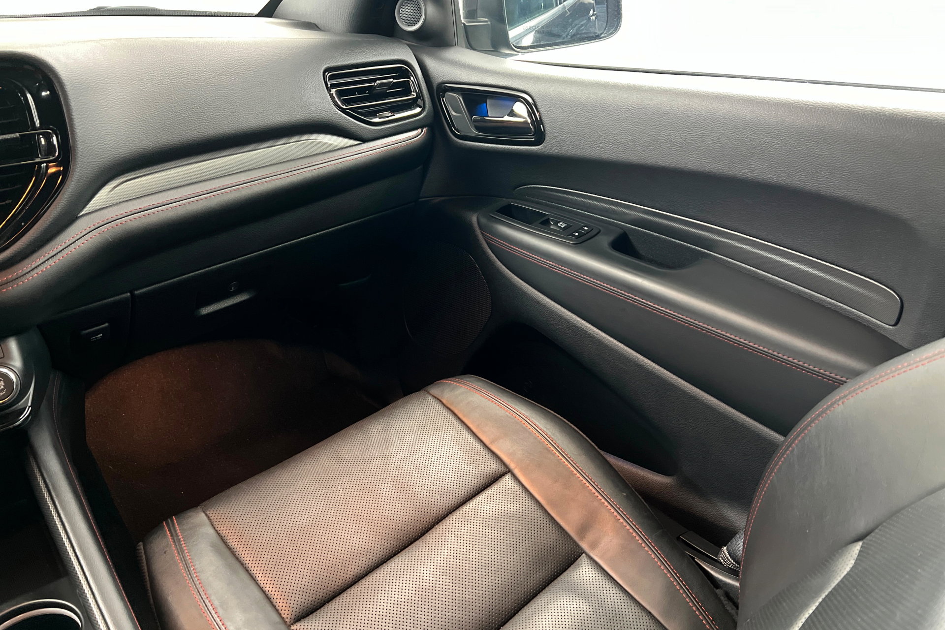 Certified 2024 Dodge Durango GT image 11