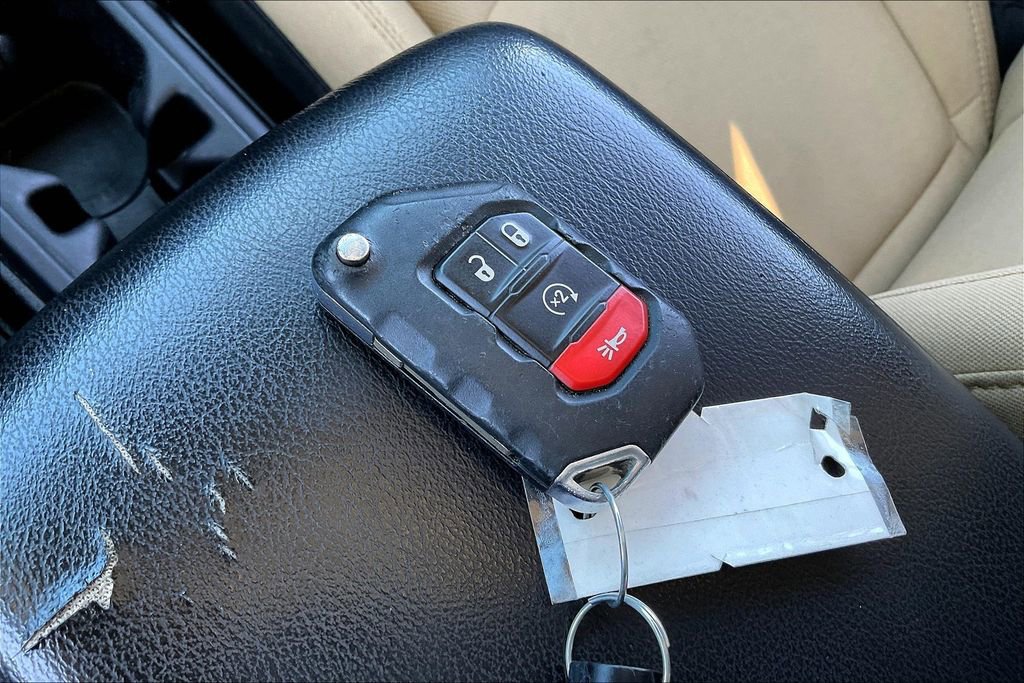 Used 2020 Jeep Gladiator Sport w/ Quick Order Package 24S image 12