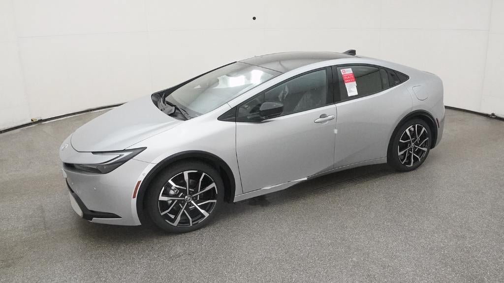 New 2026 Toyota Prius Plug-In Hybrid FWD image 24