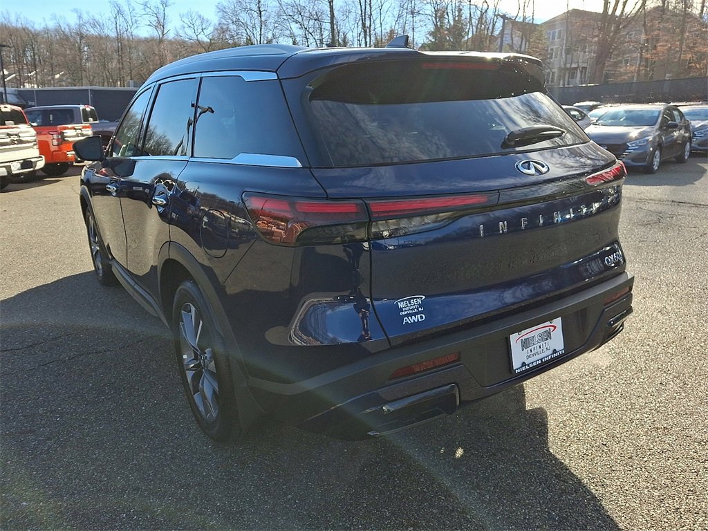 Certified 2025 INFINITI QX60 Luxe image 5