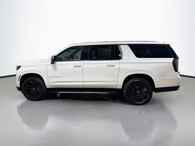 New 2025 Chevrolet Suburban Premier AWD/4WD image 11