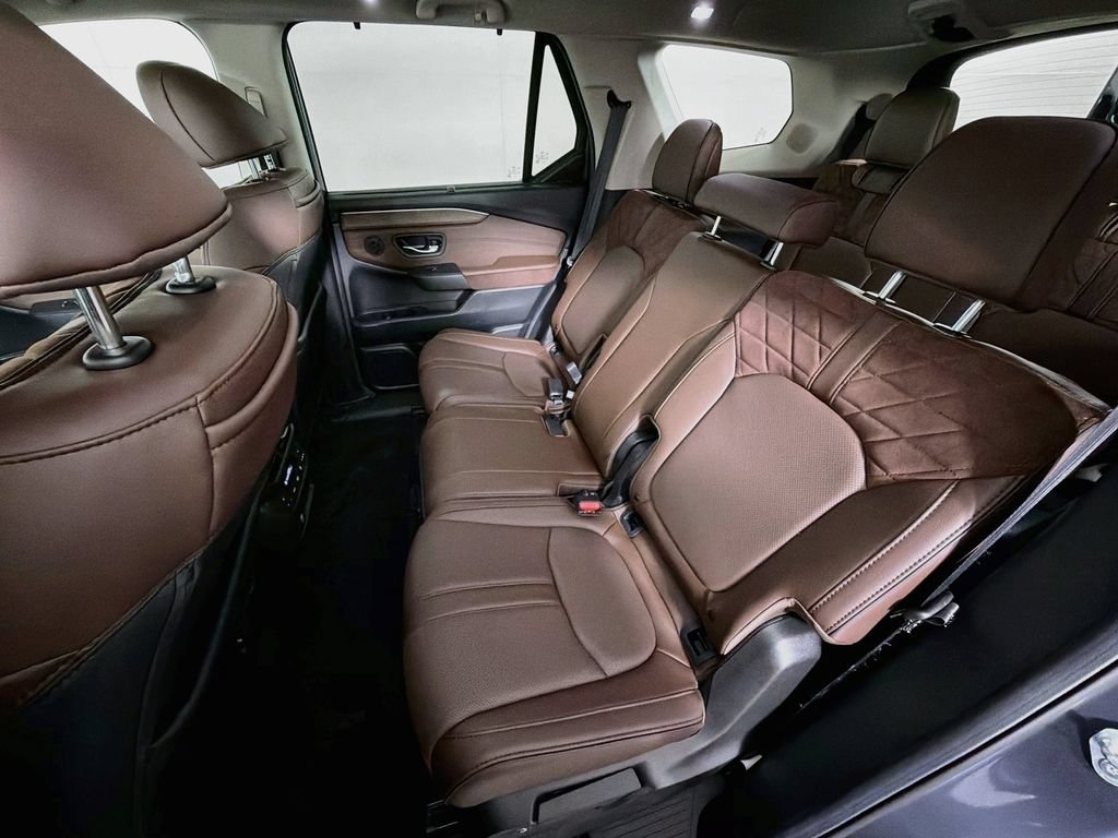 Used 2026 Honda Pilot Elite image 26