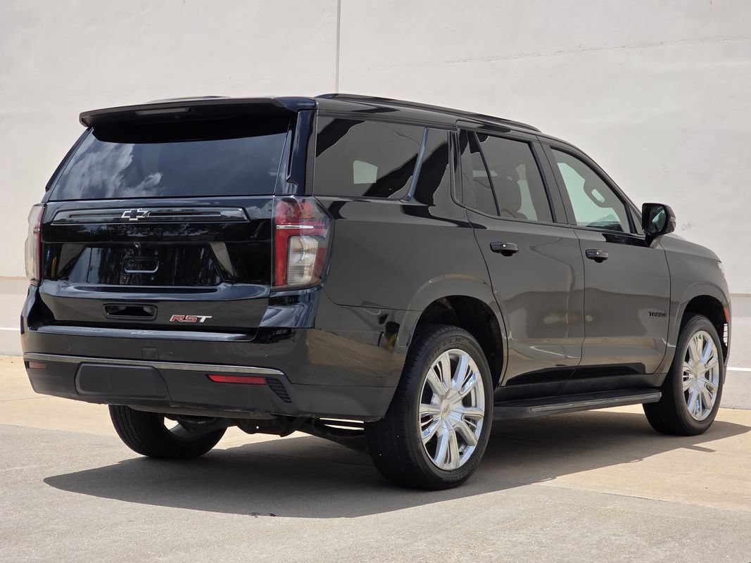 Used 2021 Chevrolet Tahoe RST w/ Luxury Package AWD/4WD image 5