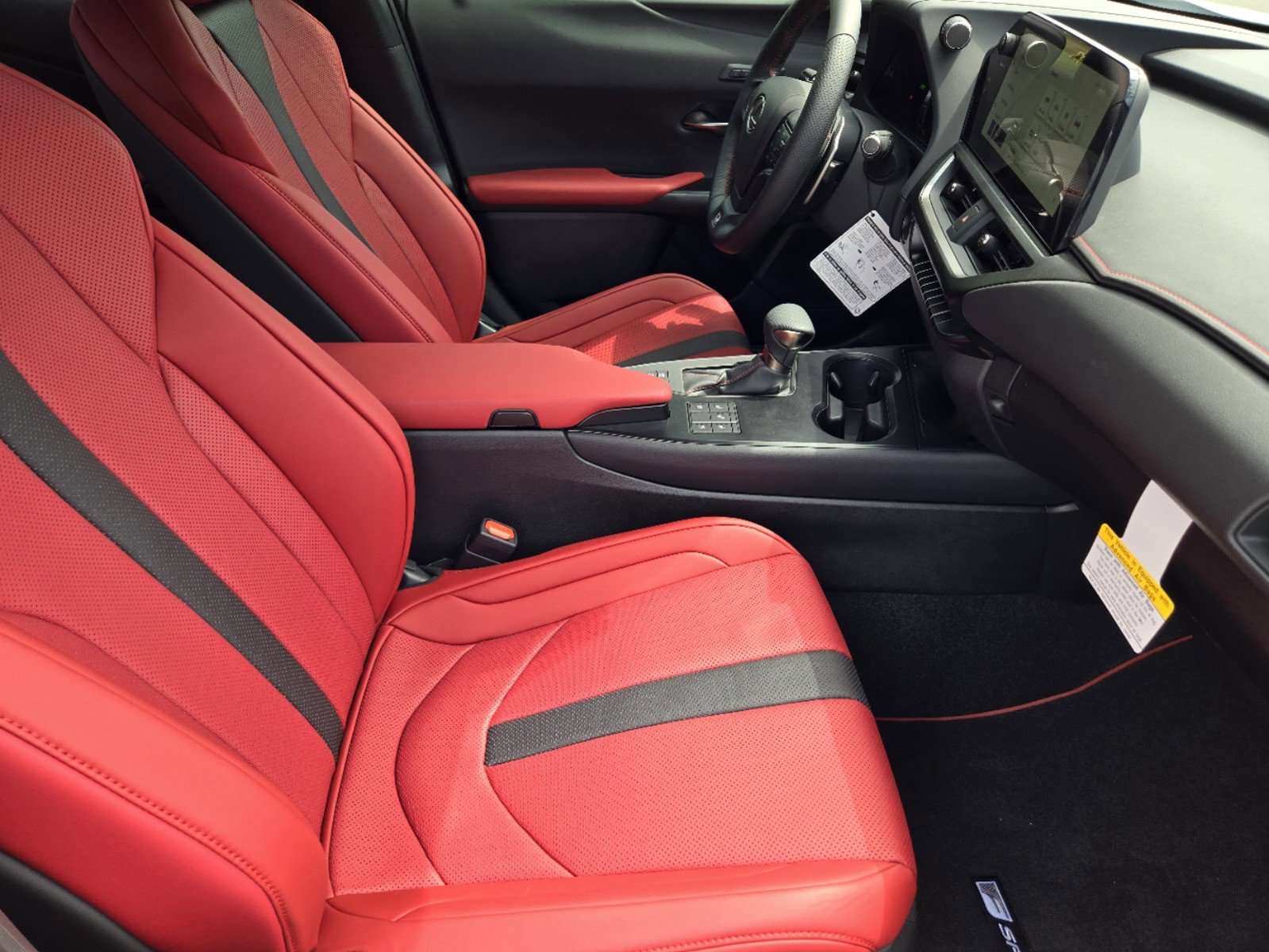 New 2024 Lexus RX 350 F Sport w/ Convenience Package image 11