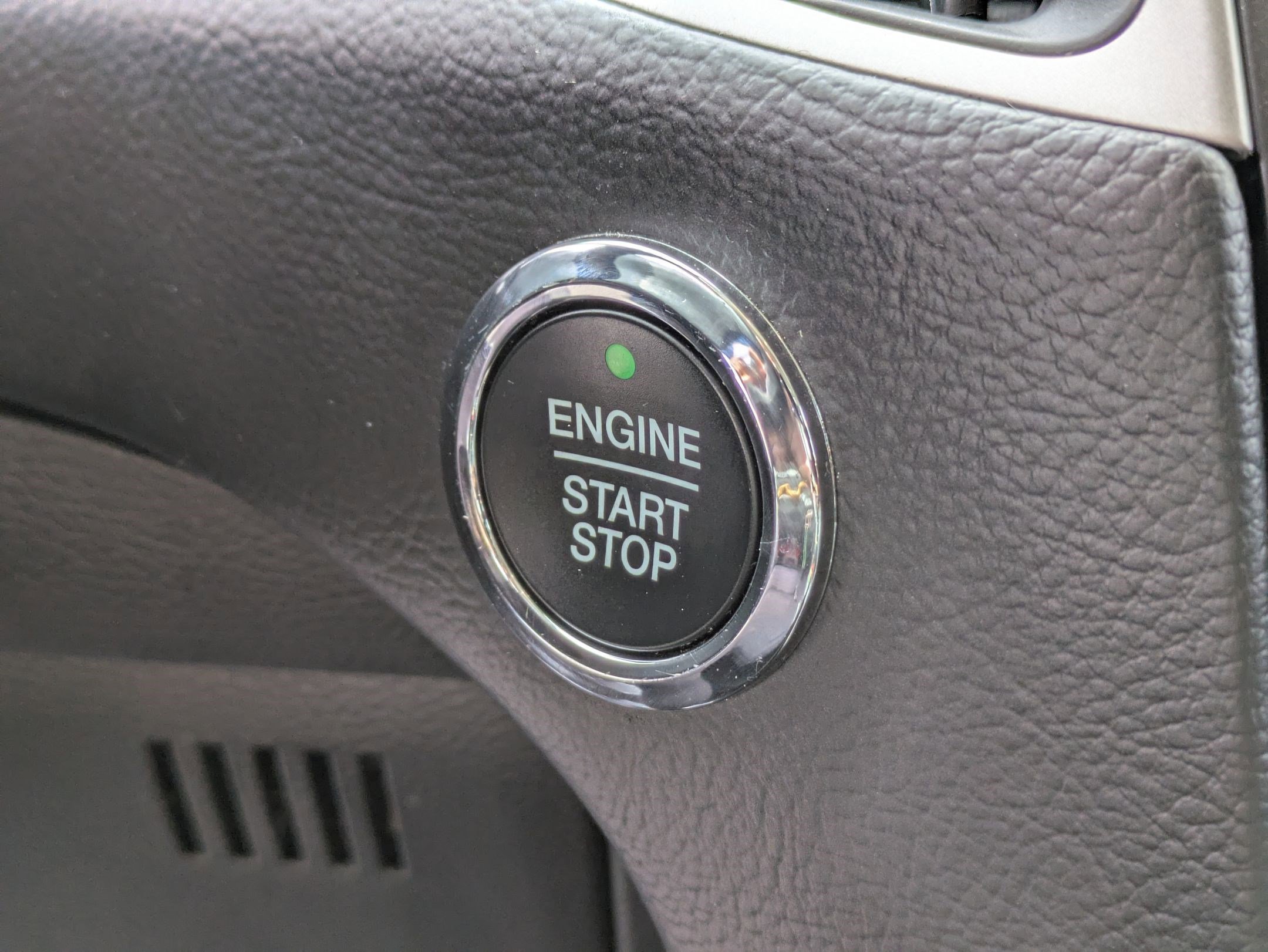 Used 2024 Ford Edge SEL image 21