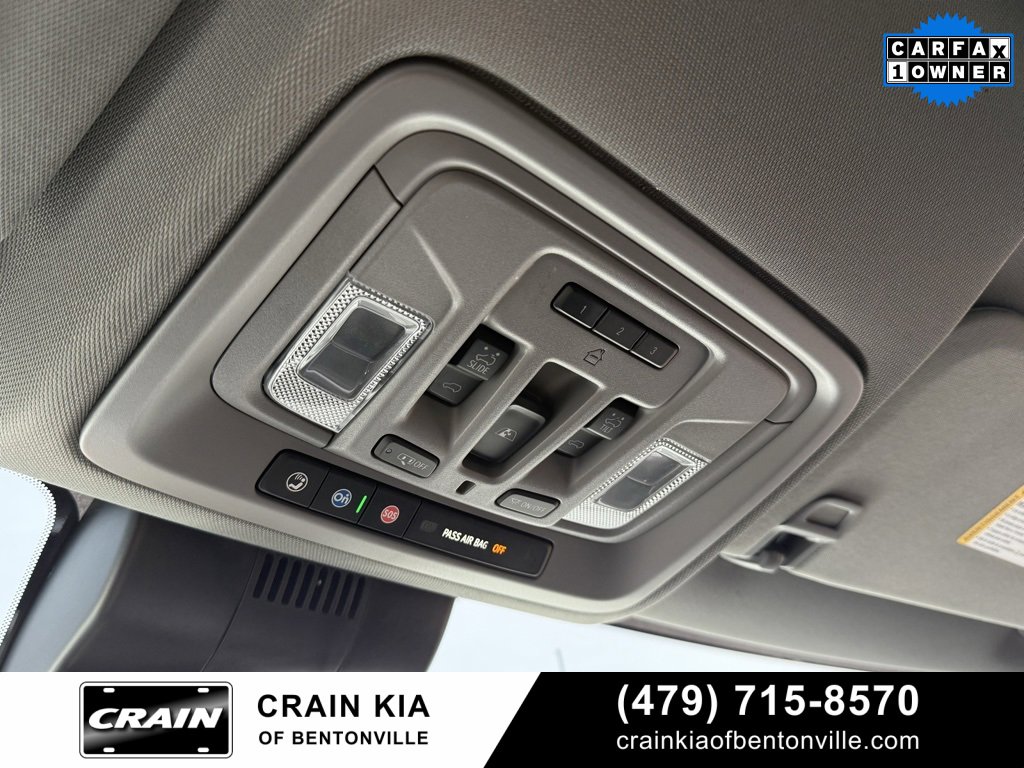 Used 2024 GMC Sierra 1500 SLT w/ SLT Premium Plus Package image 21