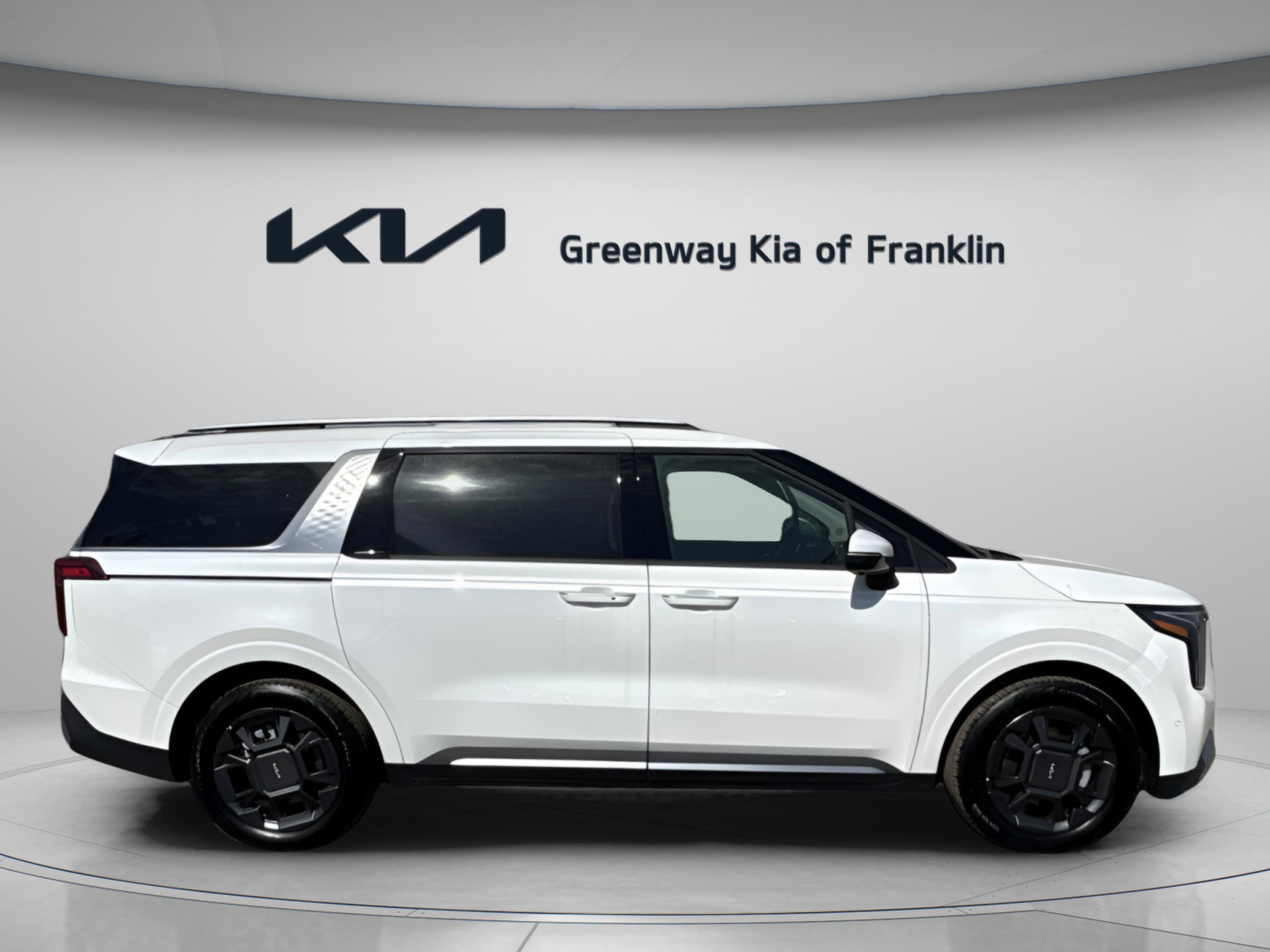 New 2026 Kia Carnival SX FWD image 8
