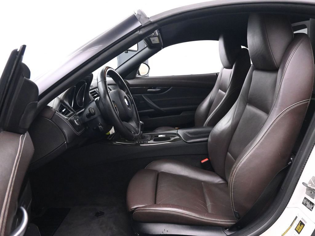 Used 2012 BMW Z4 sDrive28i image 12