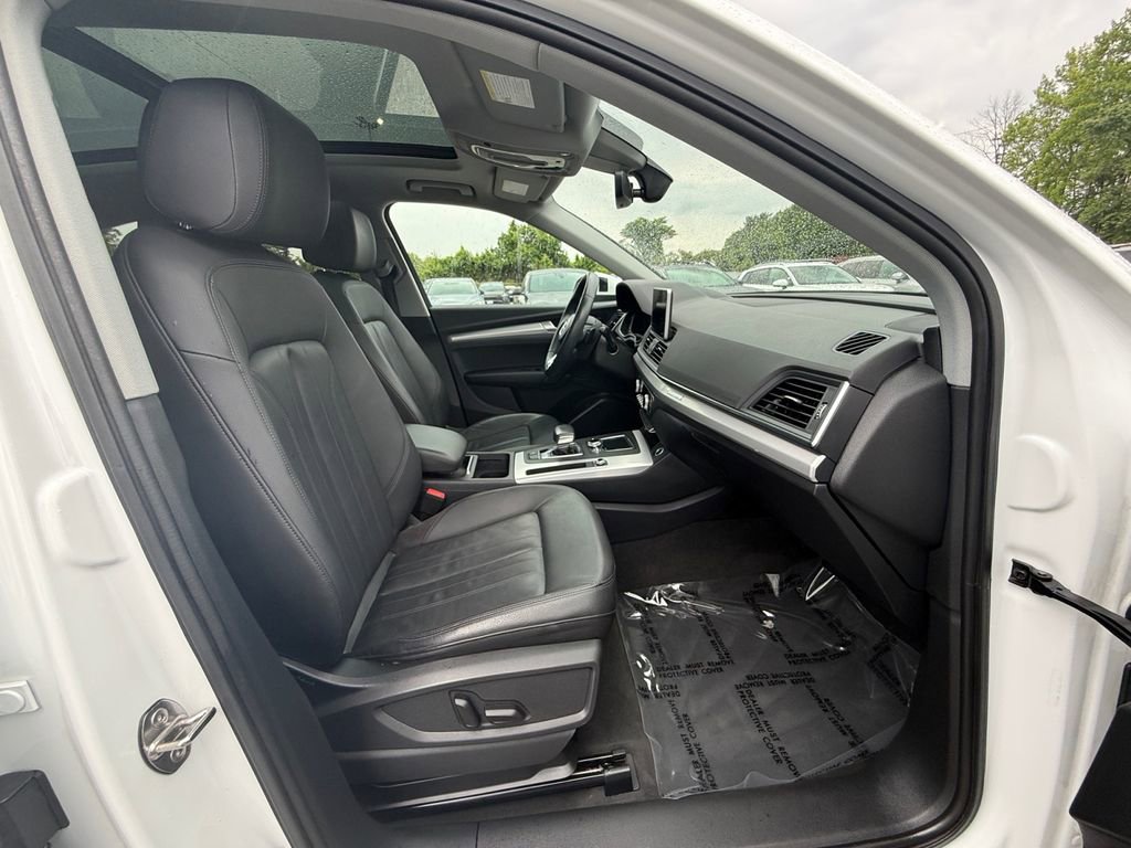 Used 2018 Audi Q5 2.0T Premium Plus w/ Premium Plus Package AWD/4WD image 30