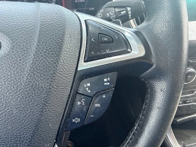 Used 2016 Ford Edge SEL w/ Equipment Group 201A AWD/4WD image 20
