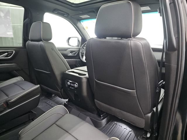 Used 2022 GMC Yukon SLT w/ SLT Luxury Package image 14