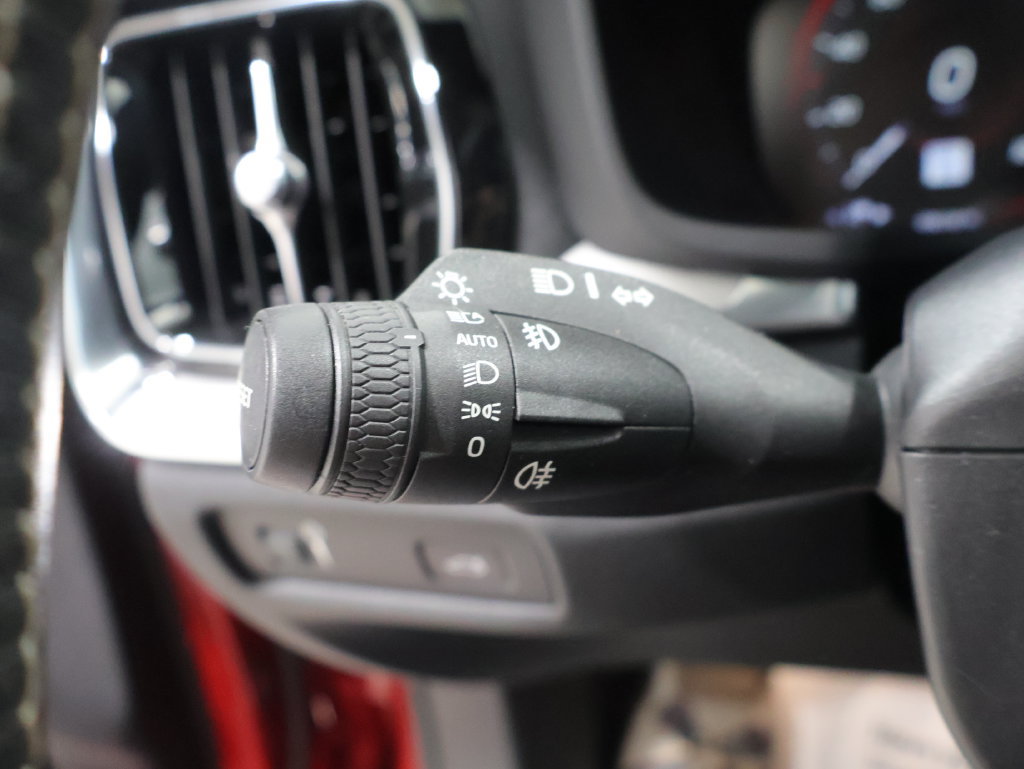 Used 2019 Volvo S60 T6 R-Design AWD/4WD image 36