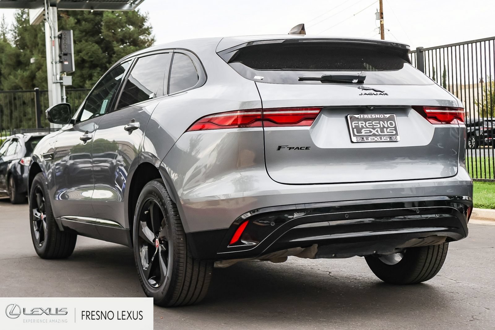 Used 2022 Jaguar F-PACE S AWD/4WD image 4