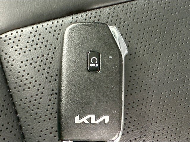 Used 2022 Kia Sorento SX image 18