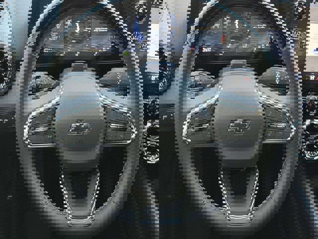 New 2026 Chevrolet Blazer EV LT w/ Super Cruise Package FWD image 11