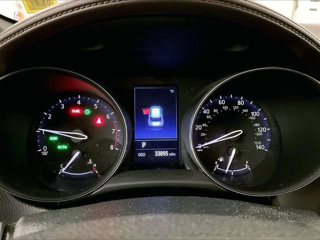 Used 2019 Toyota C-HR Limited FWD image 19