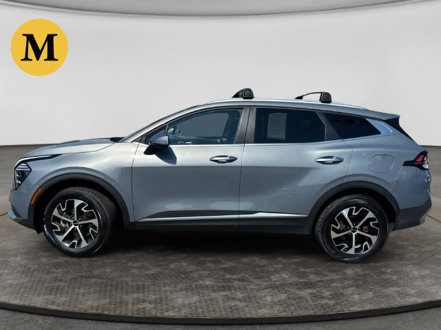 Used 2024 Kia Sportage EX AWD/4WD image 2