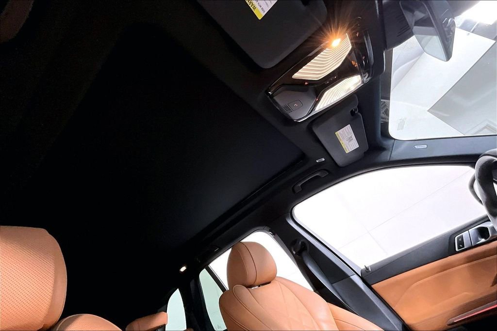 Used 2023 BMW X5 xDrive40i w/ Premium Package image 22