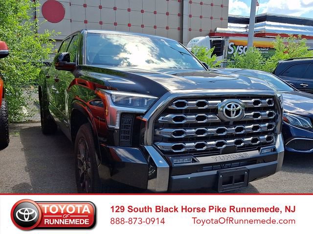 Used 2024 Toyota Tundra Platinum AWD/4WD image 1