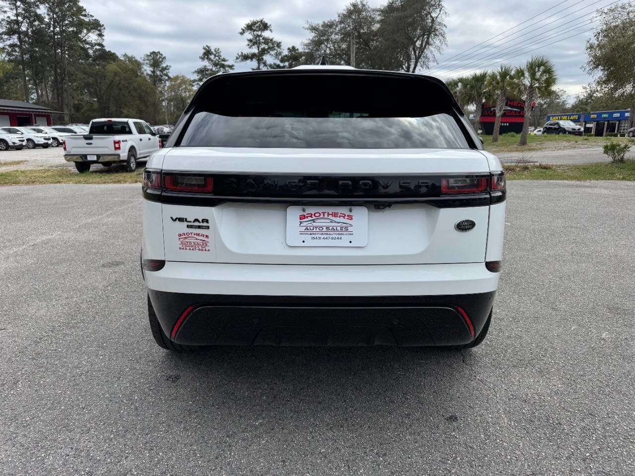 Used 2018 Land Rover Range Rover Velar R-Dynamic HSE image 35