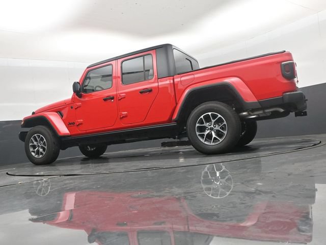Used 2024 Jeep Gladiator Sport AWD/4WD image 34