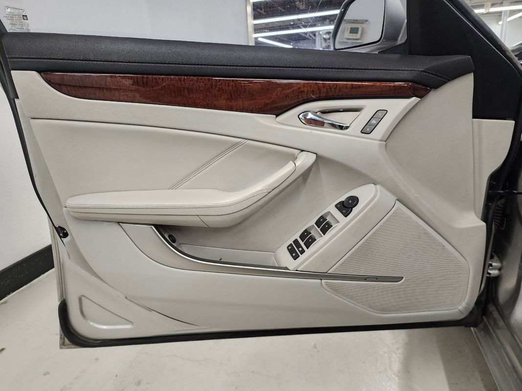 Used 2008 Cadillac CTS 3.6 AWD w/ Luxury Level One Package image 10