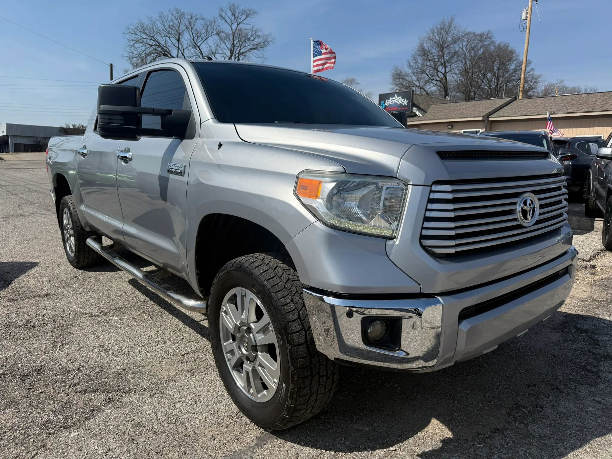 Used 2015 Toyota Tundra Platinum image 1