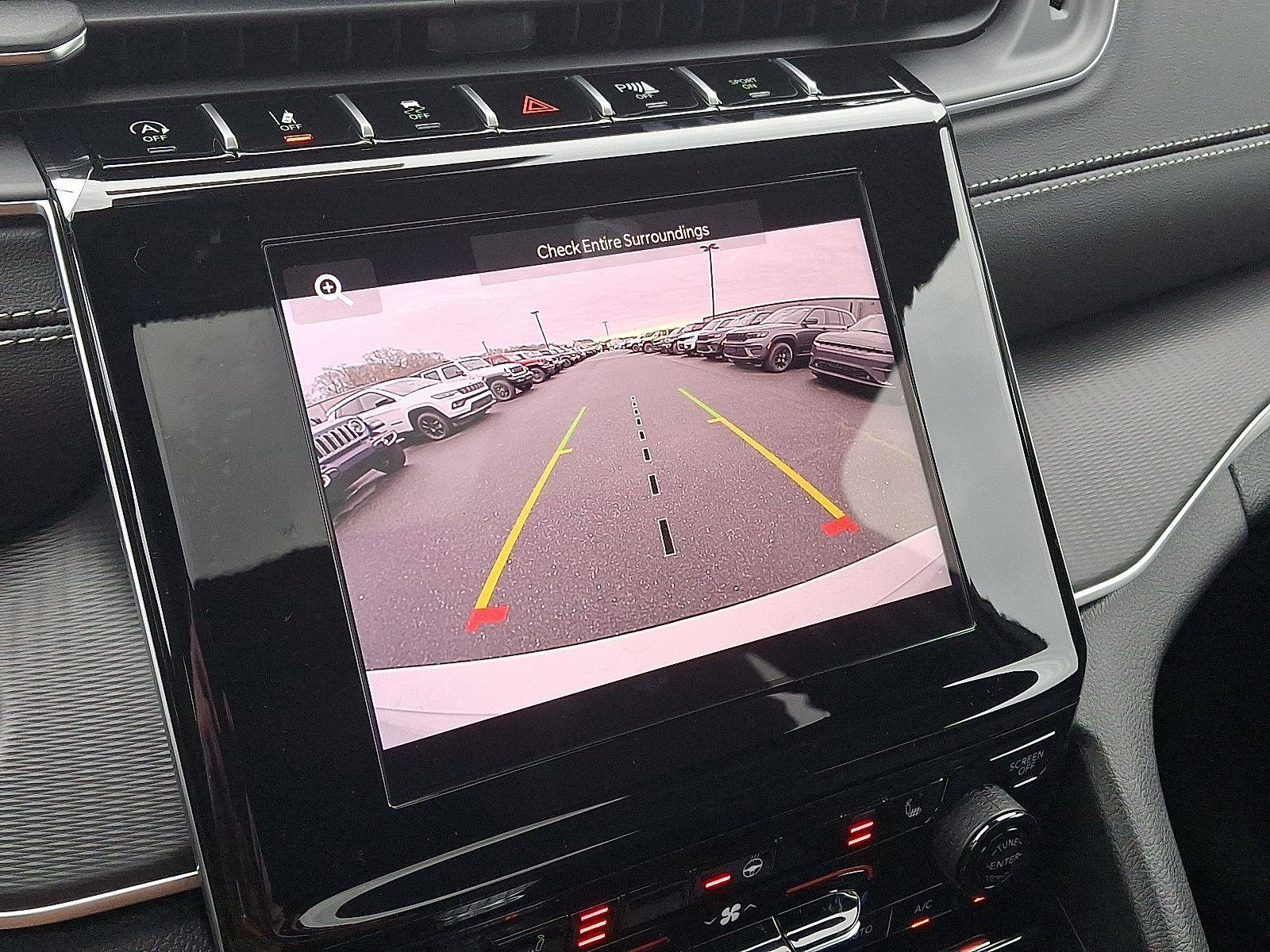 New 2025 Jeep Grand Cherokee L Altitude image 14