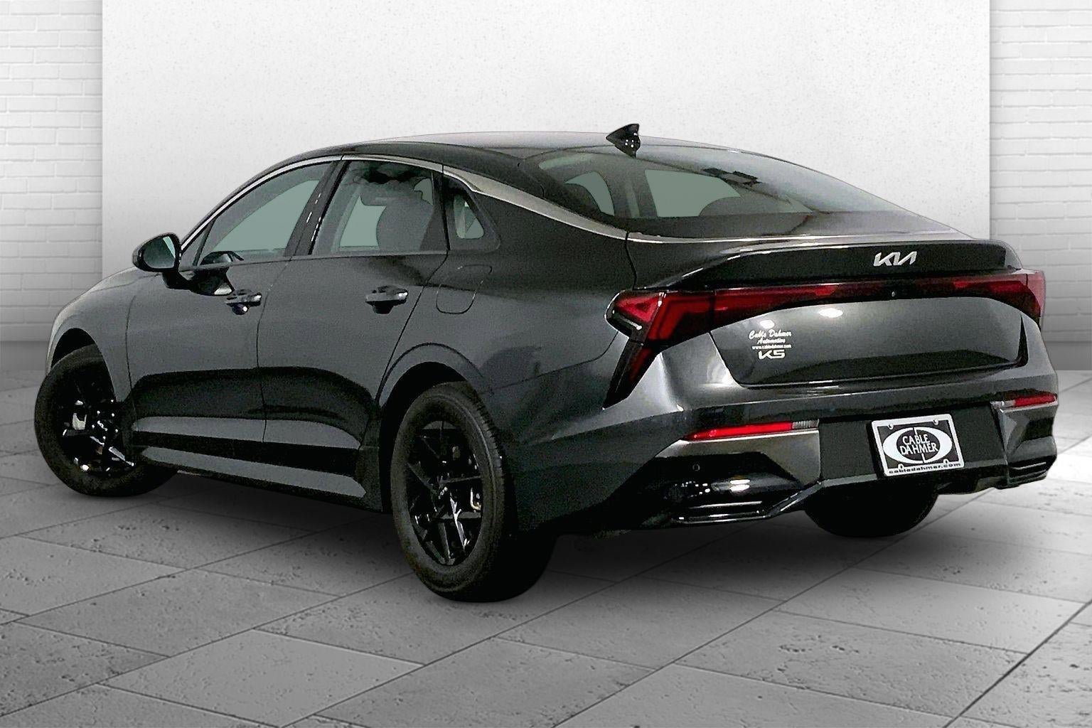 Used 2025 Kia K5 LXS FWD image 11