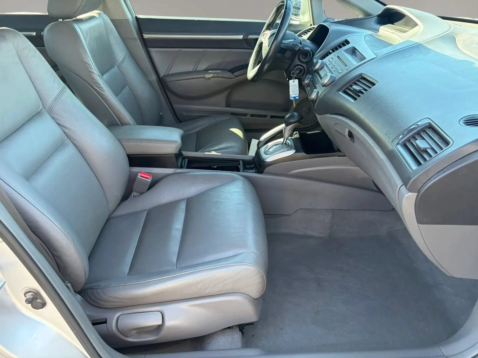 Used 2010 Honda Civic EX-L image 33