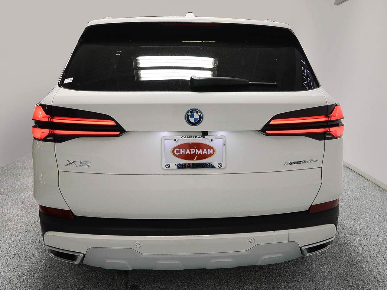 Used 2026 BMW X5 xDrive50e AWD/4WD image 4
