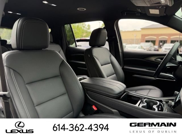 Used 2024 Chevrolet Traverse LT w/ Midnight/Sport Edition AWD/4WD image 15