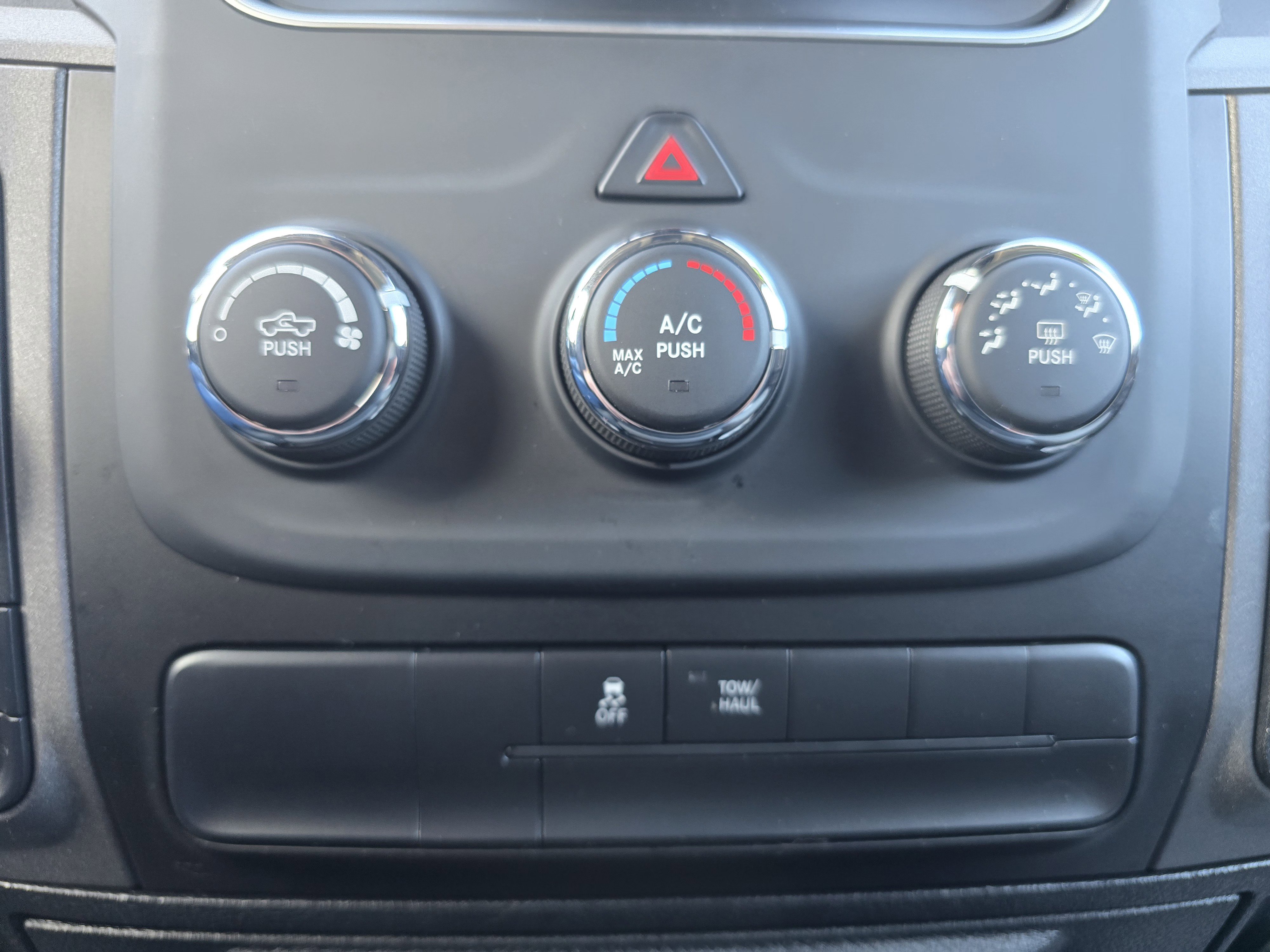 Used 2019 RAM 1500 Express w/ Express Value Package image 27