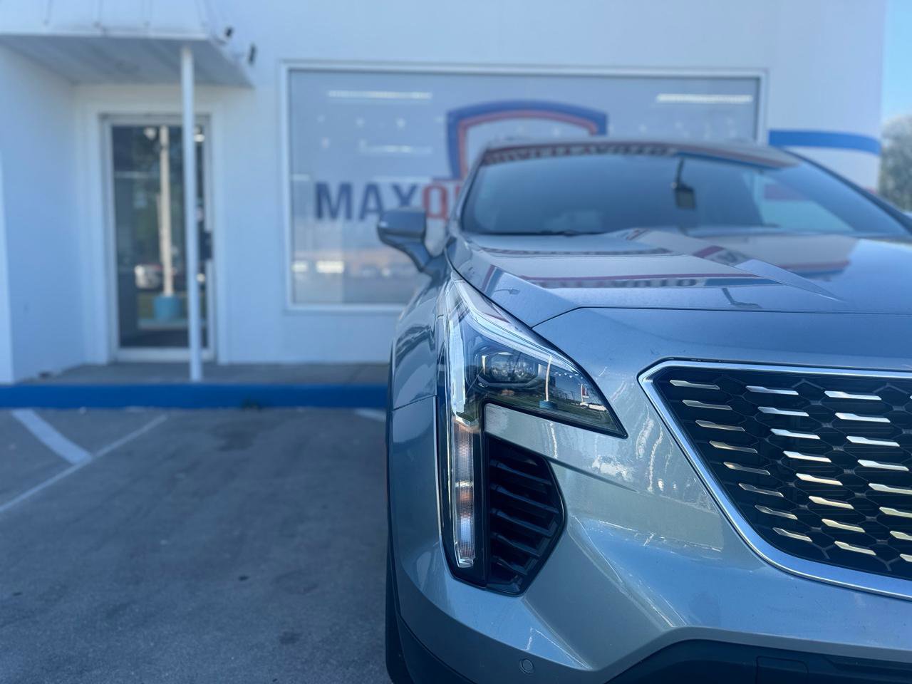 Used 2023 Cadillac XT4 Premium Luxury image 11