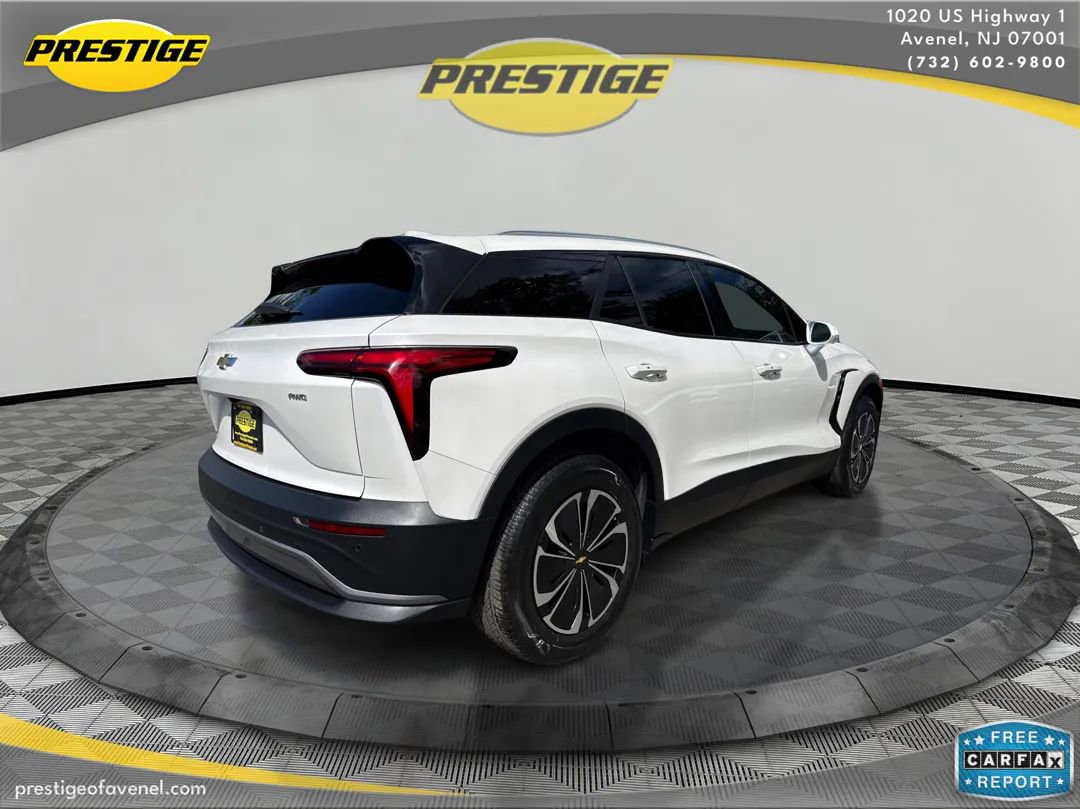 Used 2024 Chevrolet Blazer EV LT AWD/4WD image 5
