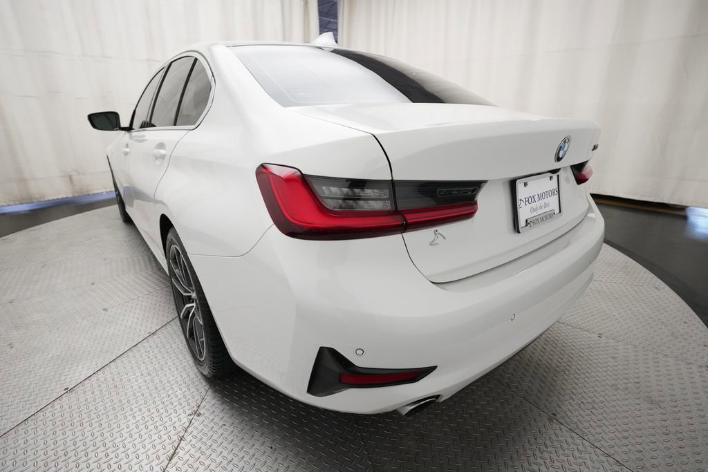 Used 2021 BMW 330e xDrive w/ Convenience Package image 35