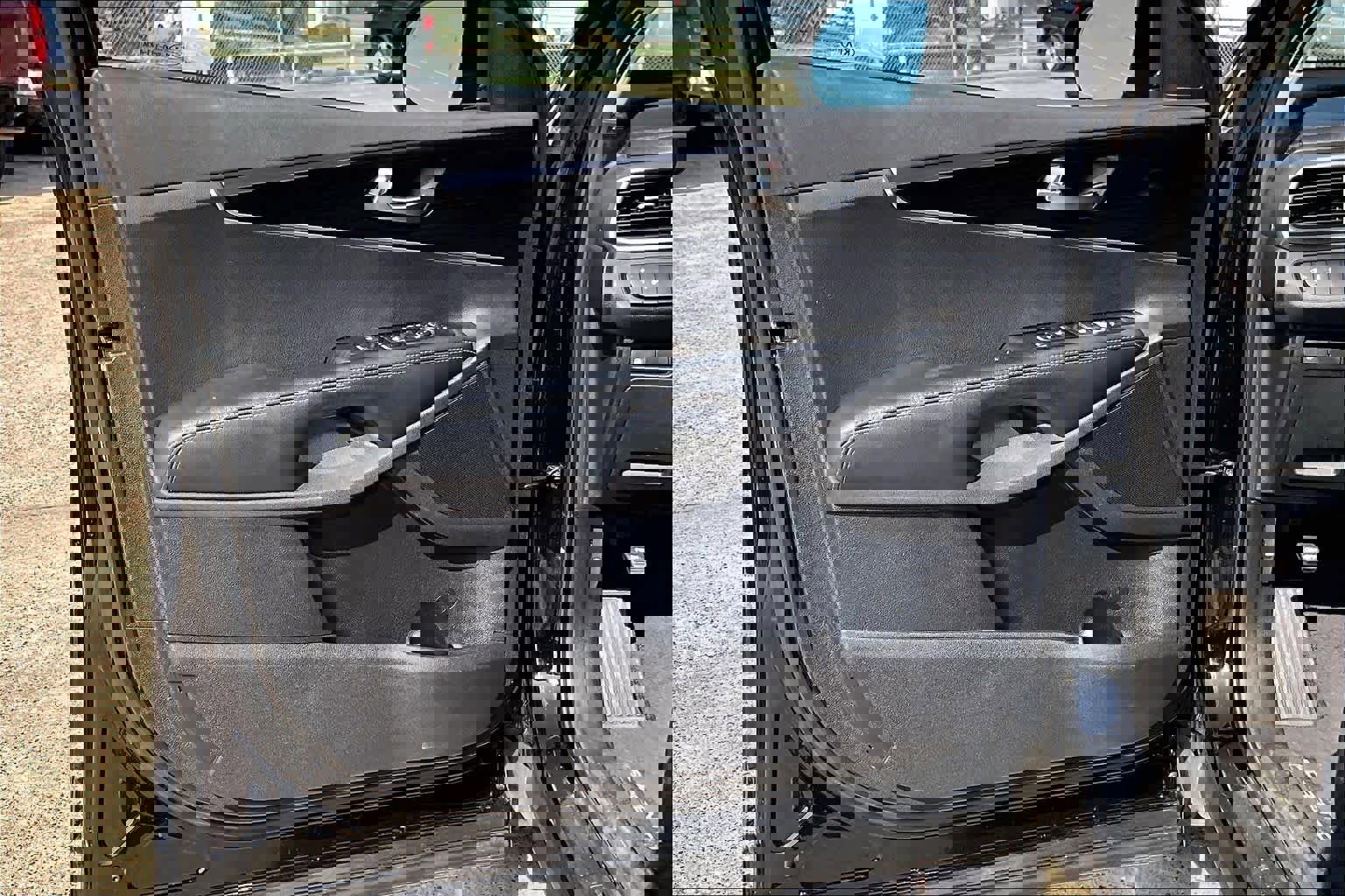 Certified 2020 Kia Sorento S image 21