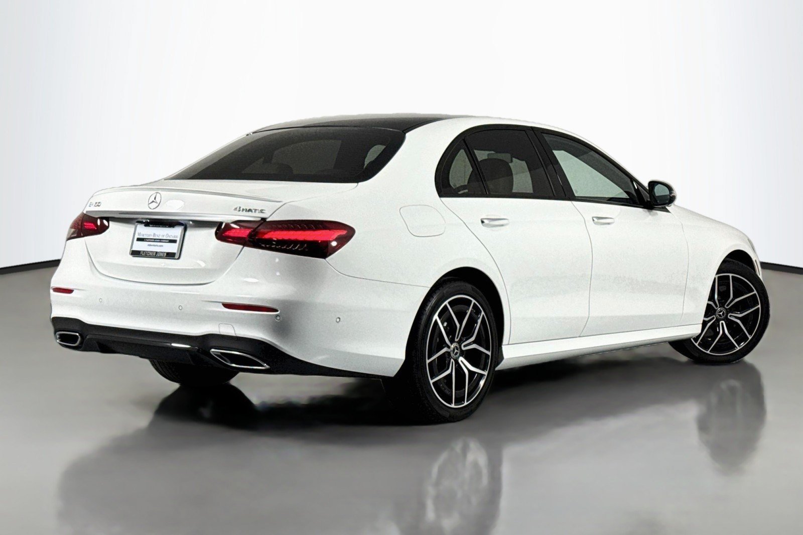 Certified 2023 Mercedes-Benz E 450 4MATIC Sedan w/ Premium Package image 13