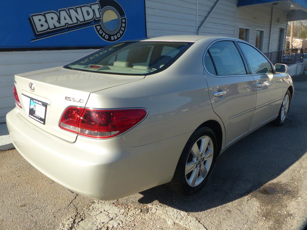 Used 2006 Lexus ES 330 image 5
