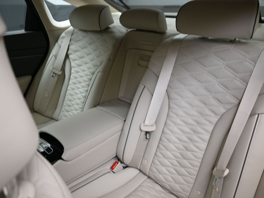 Used 2025 Genesis G80 3.5T Sport Prestige image 19