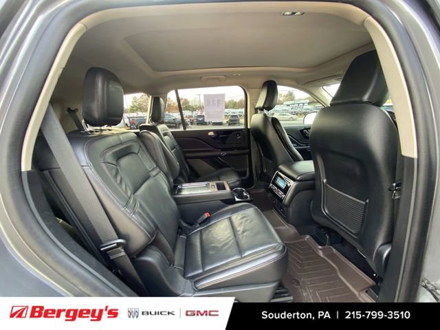 Used 2021 Lincoln Aviator Reserve w/ Equipment Group 208A image 30
